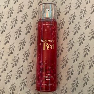Bath and body works rare forever red perfume❤️